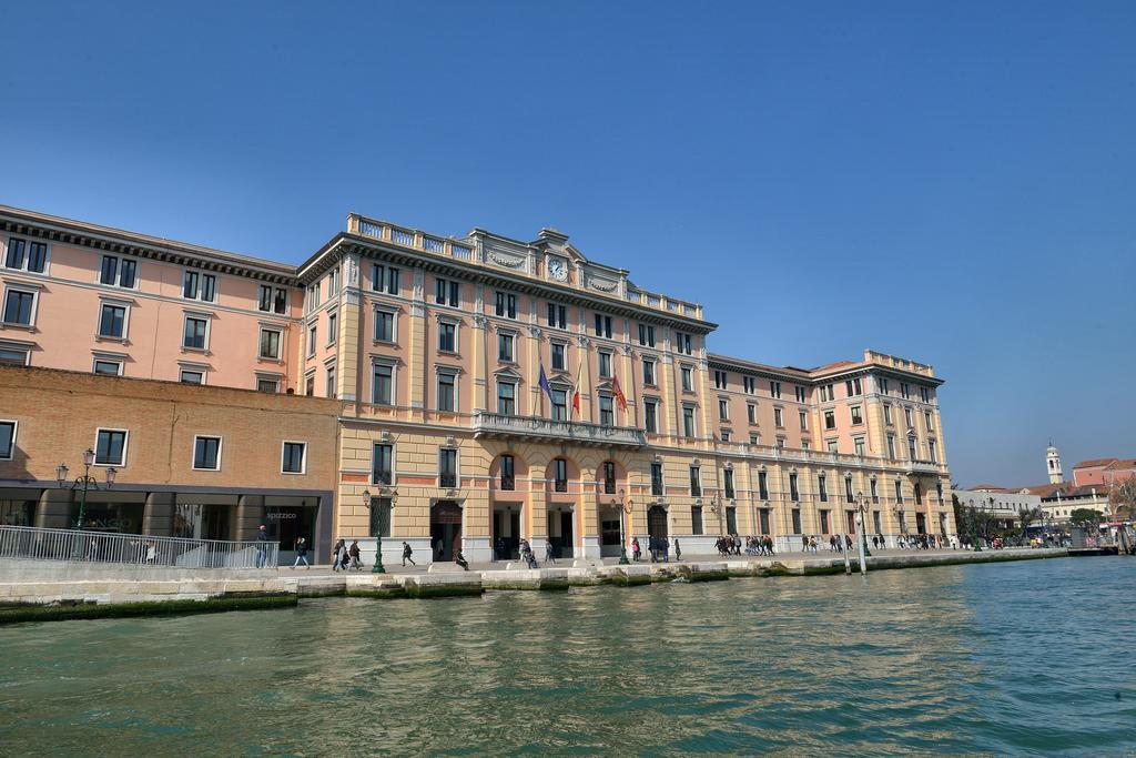 Residenza Ruga GiuffaCastello  エクステリア 写真