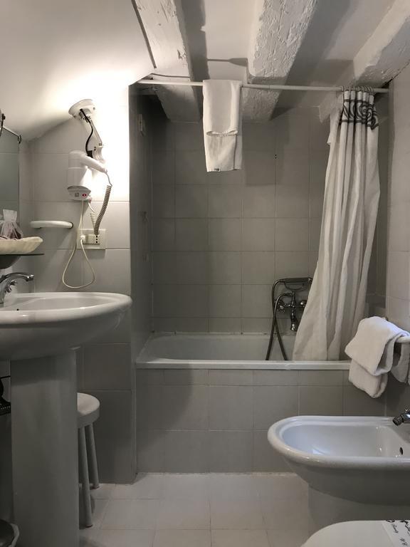 Residenza Ruga GiuffaCastello  エクステリア 写真